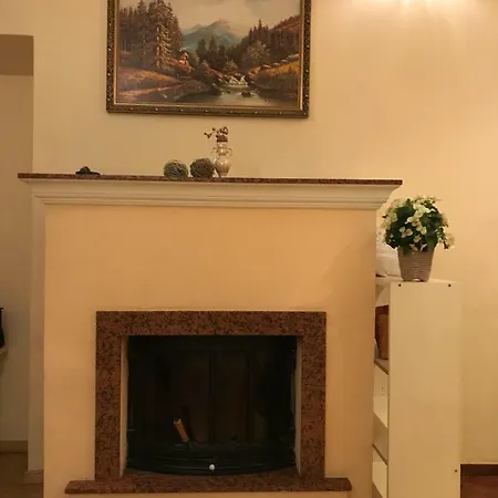 Apartment Cosy City Center With A Balcony